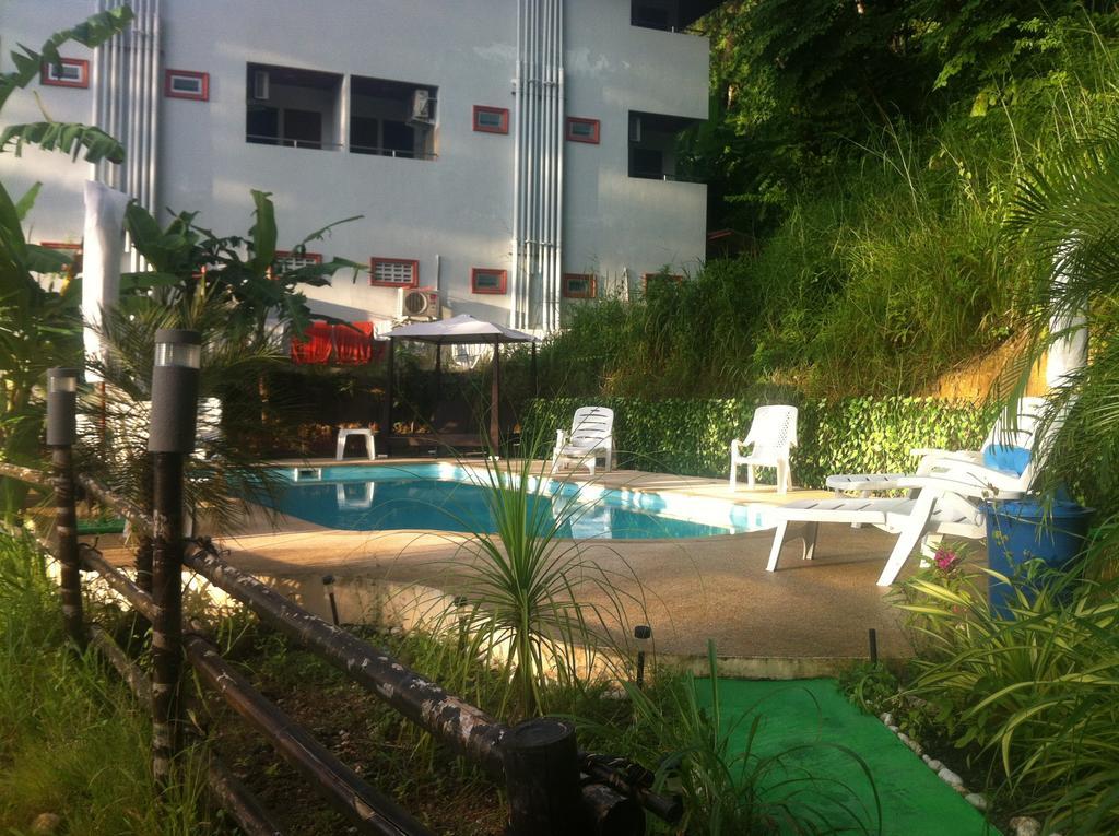 Hotel Feng Shui House Patong Esterno foto