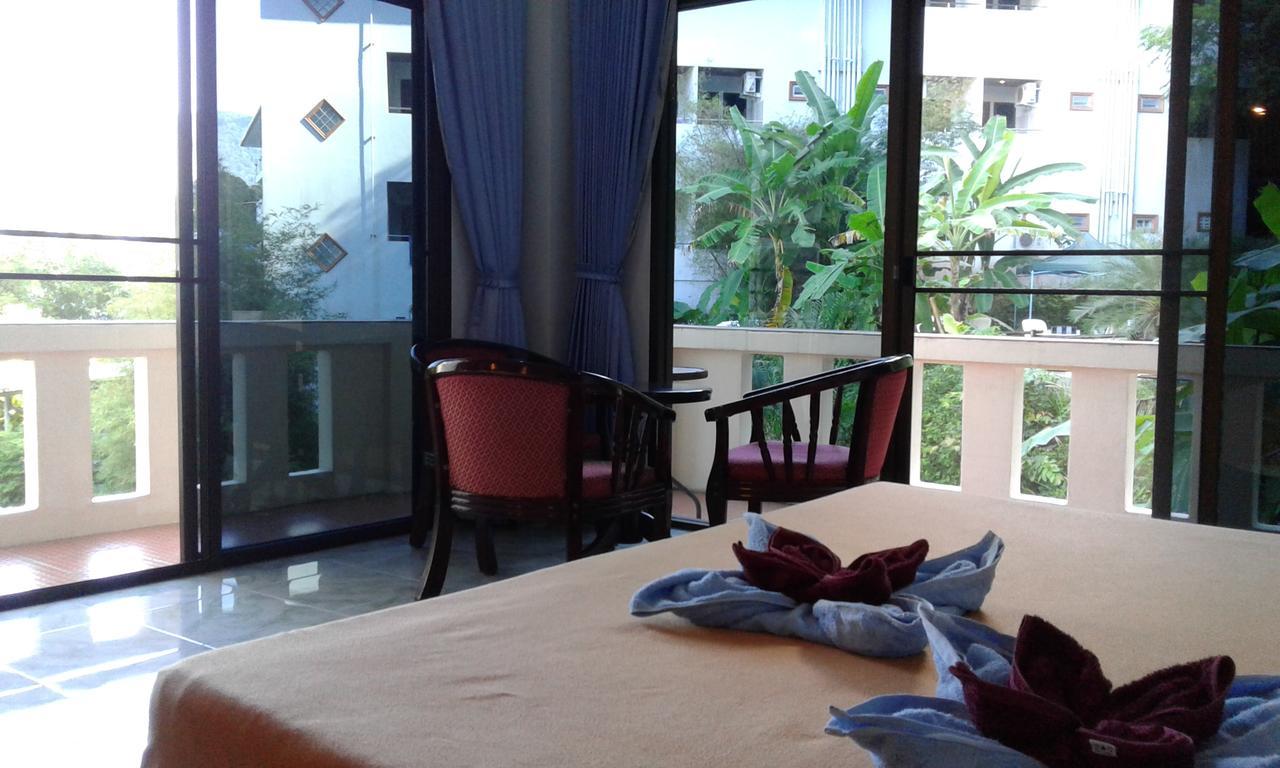 Hotel Feng Shui House Patong Esterno foto