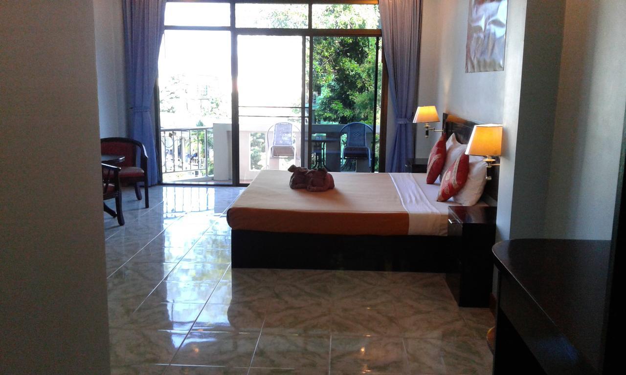 Hotel Feng Shui House Patong Esterno foto