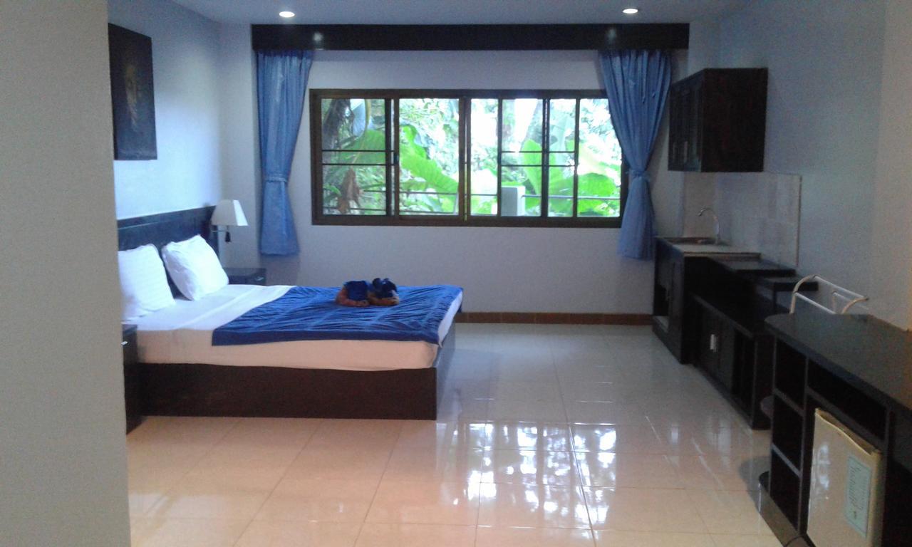 Hotel Feng Shui House Patong Esterno foto